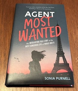 Agent Most Wanted