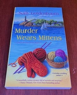 Murder Wears Mittens